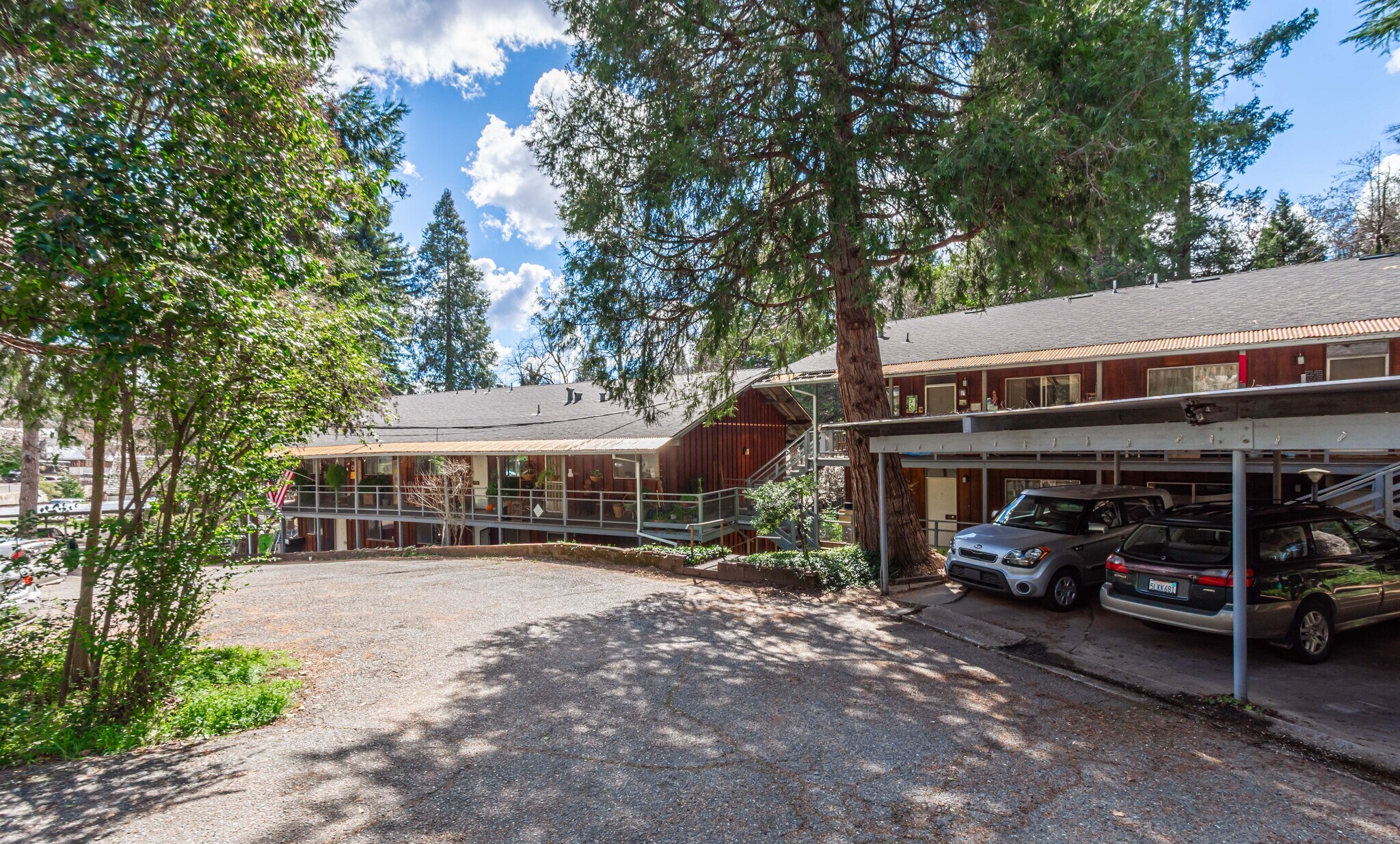 475 Spring St, Nevada City, CA à vendre Photo principale- Image 1 de 20