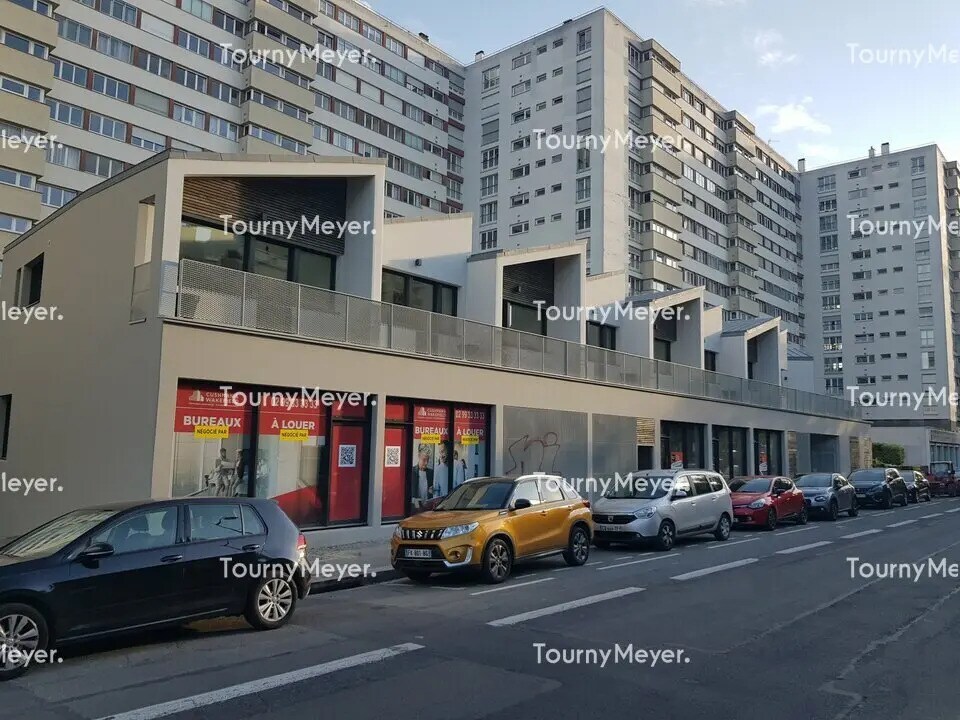 Office in Rennes for lease Primary Photo- Image 1 of 4