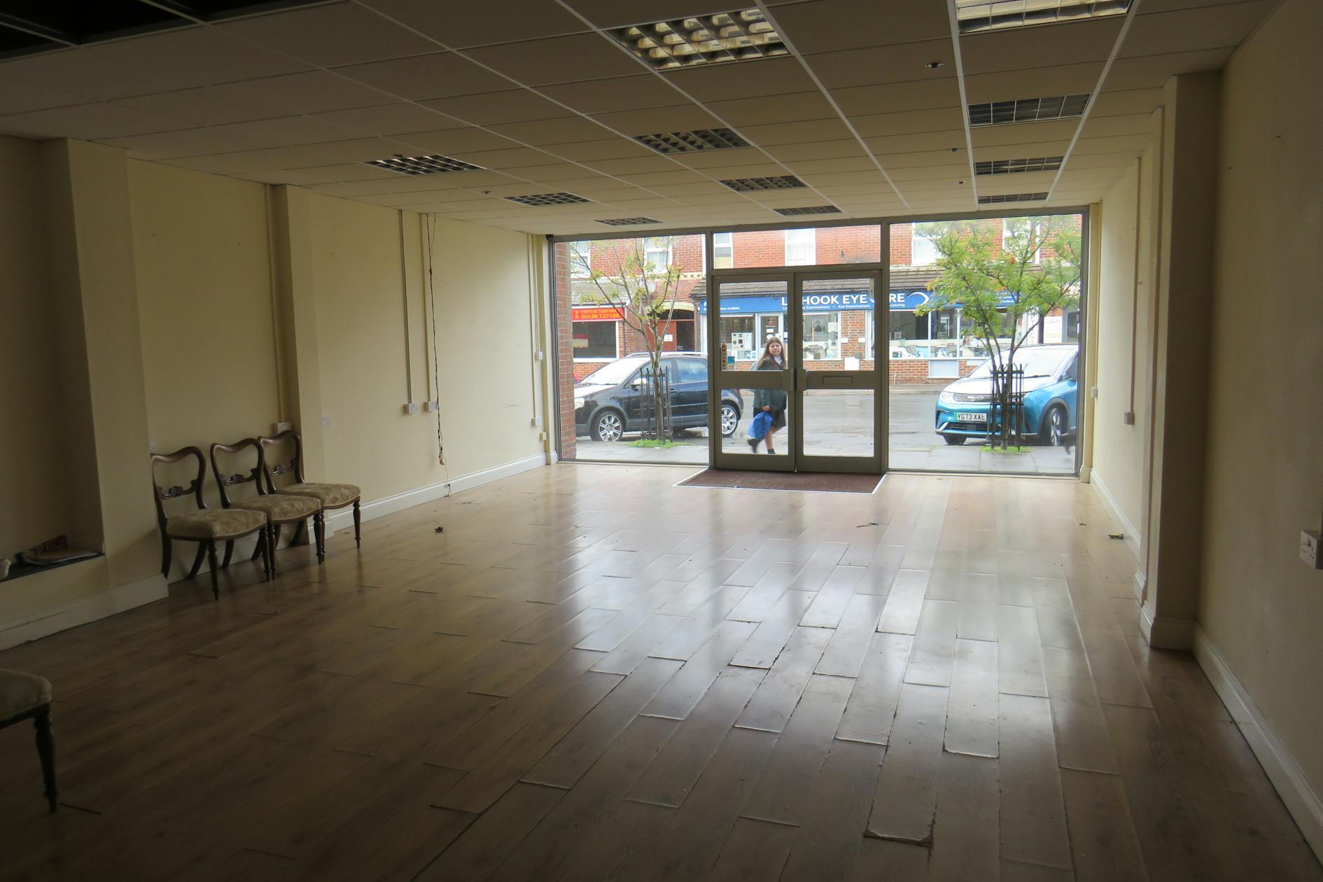 Station Rd, Liphook à louer Photo intérieure- Image 1 de 3