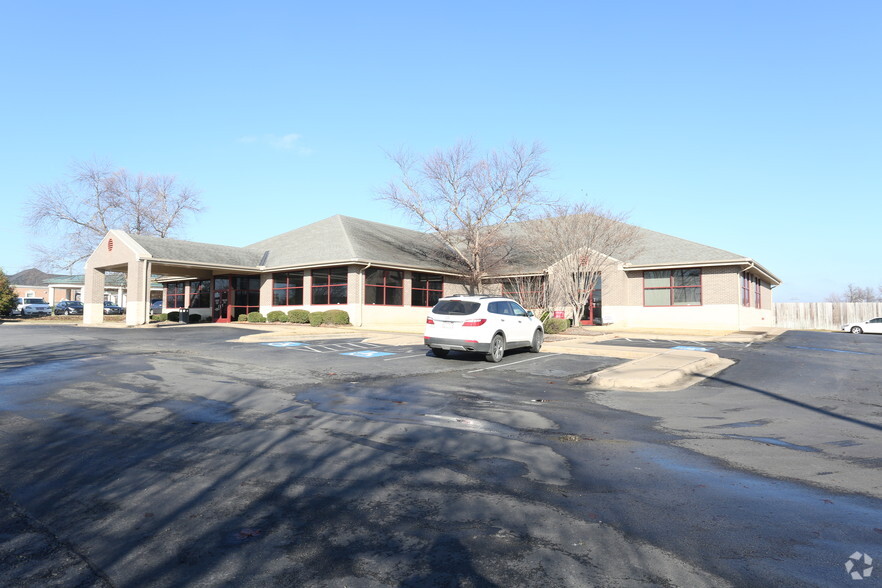 4509 Mccain Blvd, North Little Rock, AR for lease - Building Photo - Image 2 of 2