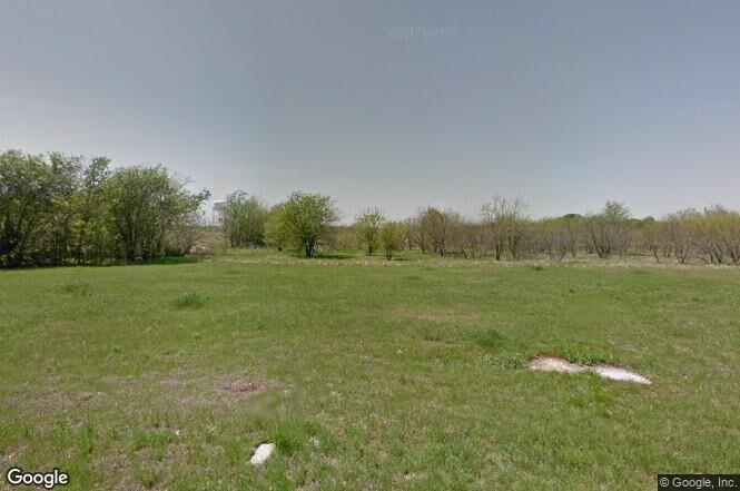 9008 Crimson Ln, Fort Worth, TX à vendre - Photo du bâtiment - Image 2 de 3