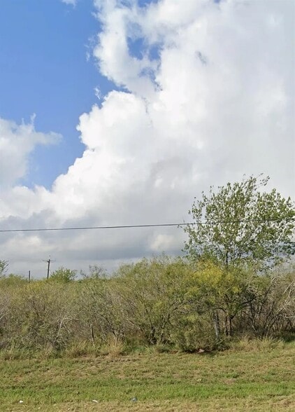 0 US 183 hwy, Gonzales, TX for sale - Building Photo - Image 3 of 3