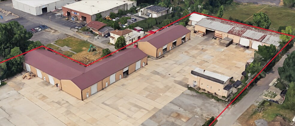 8 Groce Ave, Glenolden, PA à louer - Photo du bâtiment - Image 2 de 8