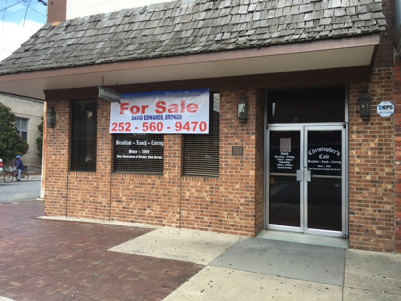 217 N Queen St, Kinston, NC for sale - Building Photo - Image 1 of 1