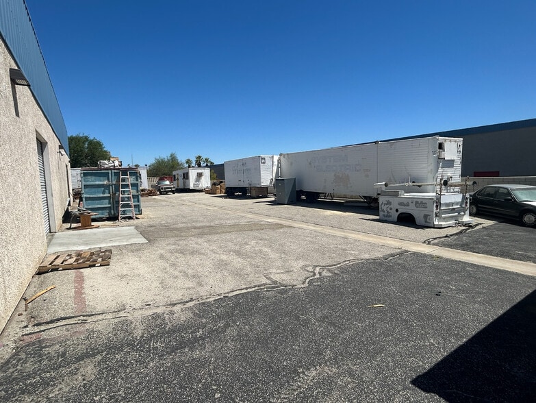 1278 Montalvo Way, Palm Springs, CA for sale - Building Photo - Image 2 of 7