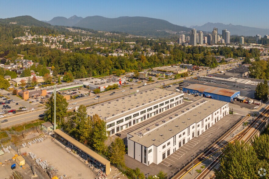 2660 Barnet Hwy, Coquitlam, BC à louer - Aérien - Image 2 de 2