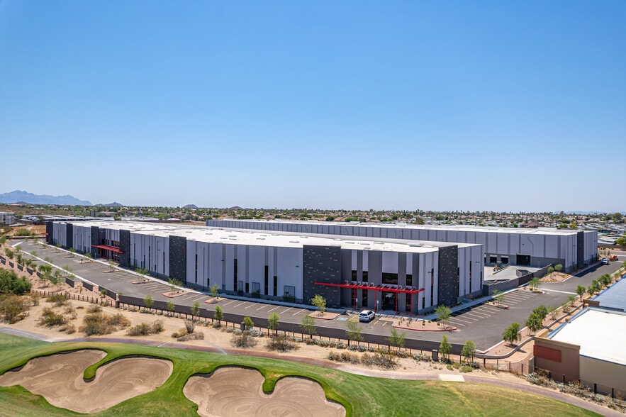 5710 E McDowell Rd, Mesa, AZ à louer - Photo du bâtiment - Image 1 de 9