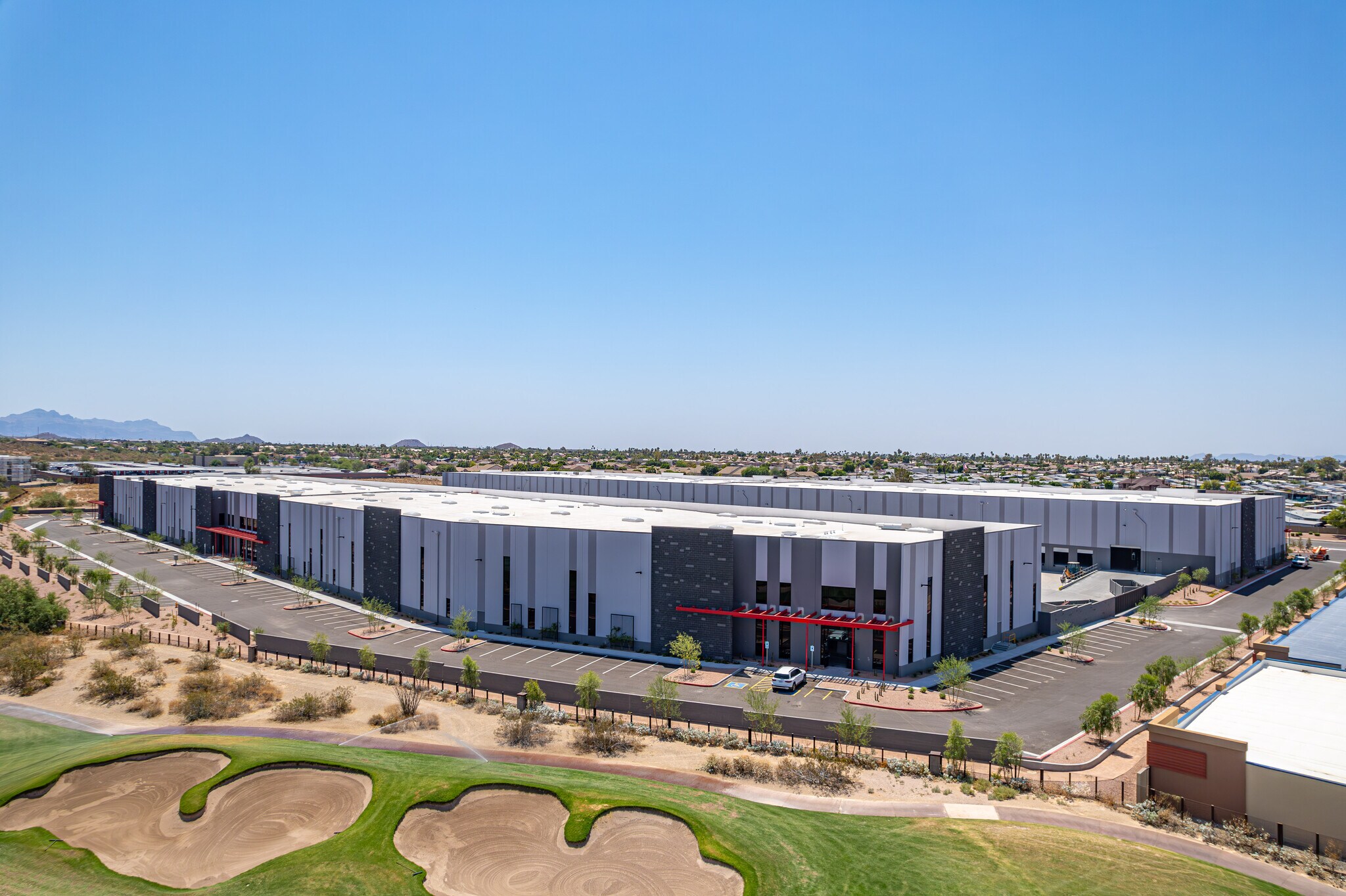 5710 E McDowell Rd, Mesa, AZ à louer Photo du bâtiment- Image 1 de 10