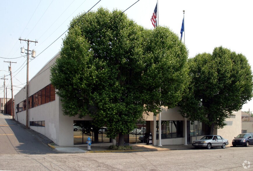 30 E 1st Ave, Lexington, NC à louer - Photo du bâtiment - Image 3 de 16