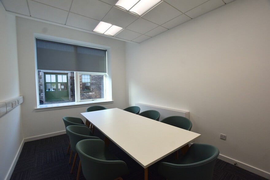 Kintail House, The Barracks, Forthside Way, Stirling for lease - Interior Photo - Image 3 of 7