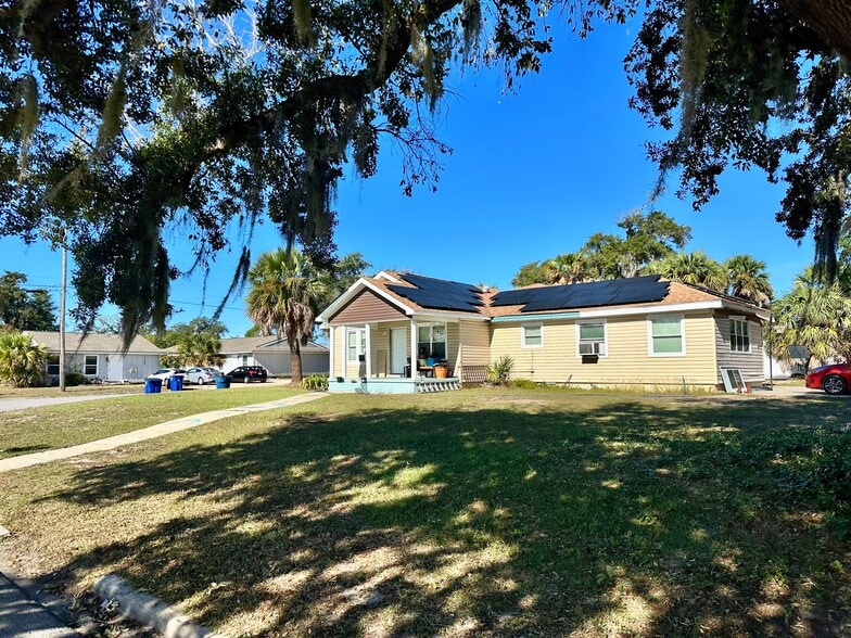 2810 W 15th St, Panama City, FL for sale - Primary Photo - Image 1 of 3