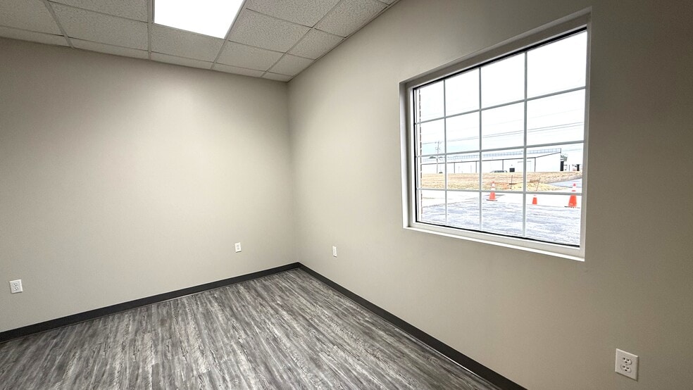 154 W Park Ct, Talbott, TN for lease - Building Photo - Image 2 of 14