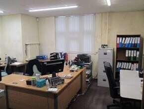 100 Main St, Bingley for lease Interior Photo- Image 2 of 5