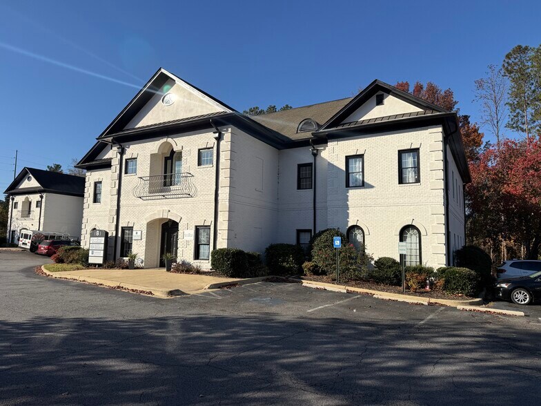 203 Woodpark Pl, Woodstock, GA à louer - Photo du bâtiment - Image 1 de 9