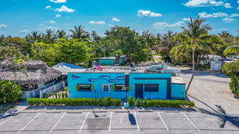 80939 Overseas Hwy, Islamorada FL - Motel