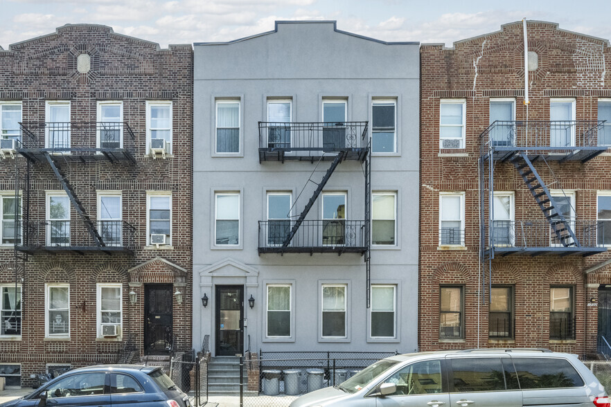 1736 E 4th St, Brooklyn, NY à vendre - Photo principale - Image 1 de 4