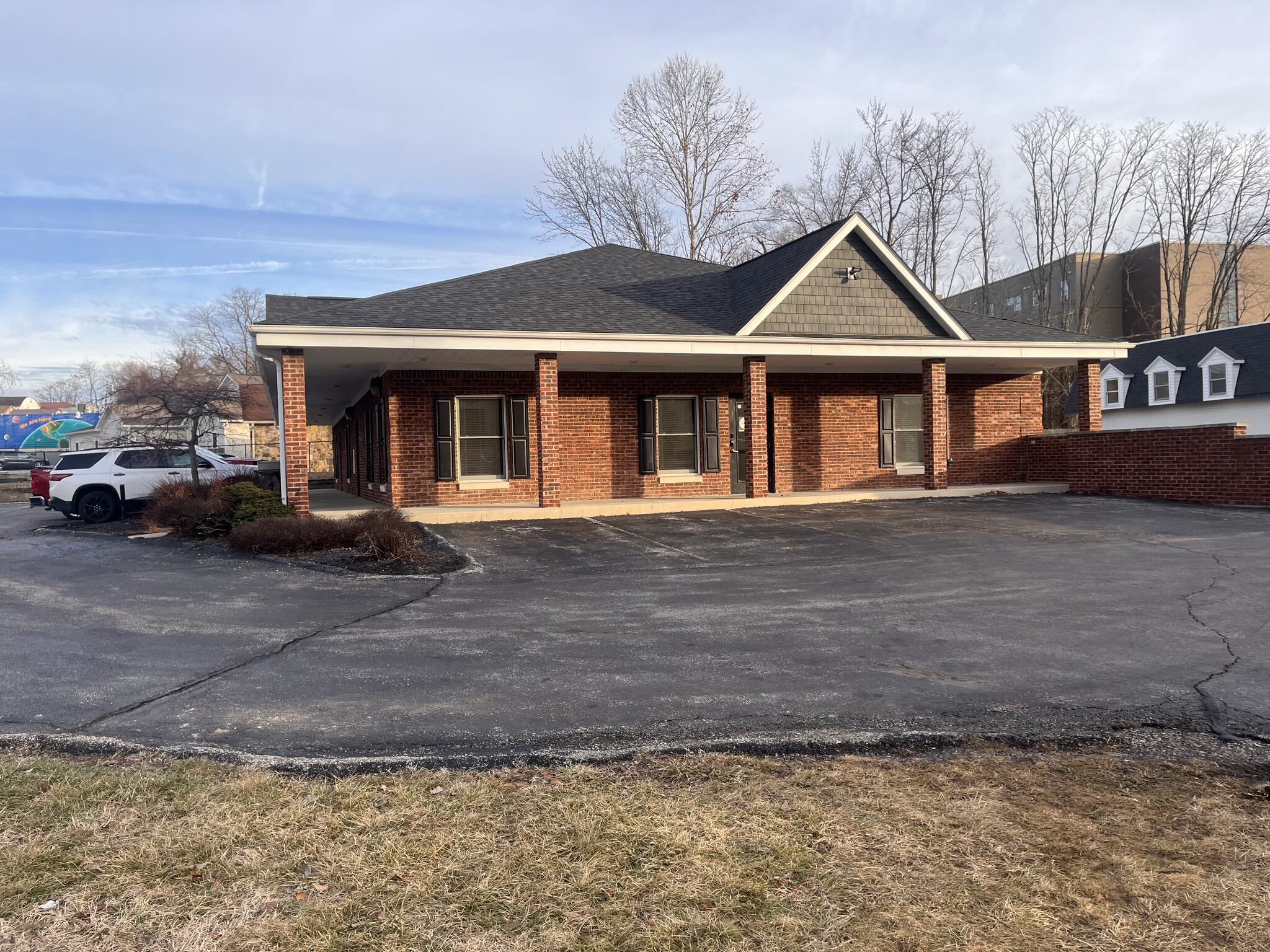 2495 S Walnut Street Pike, Bloomington, IN à louer Photo intérieure- Image 1 de 20