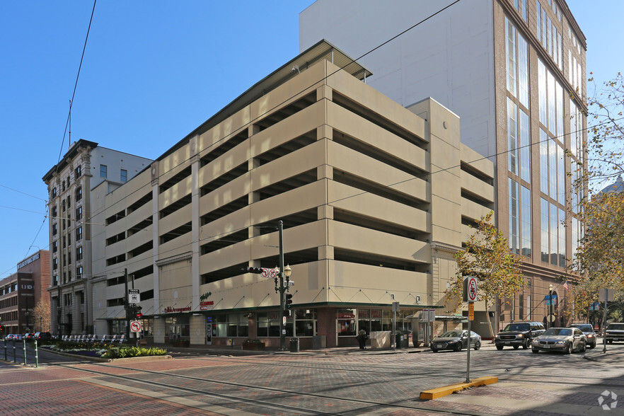 203-233 Main St, Houston, TX à vendre - Photo principale - Image 1 de 1