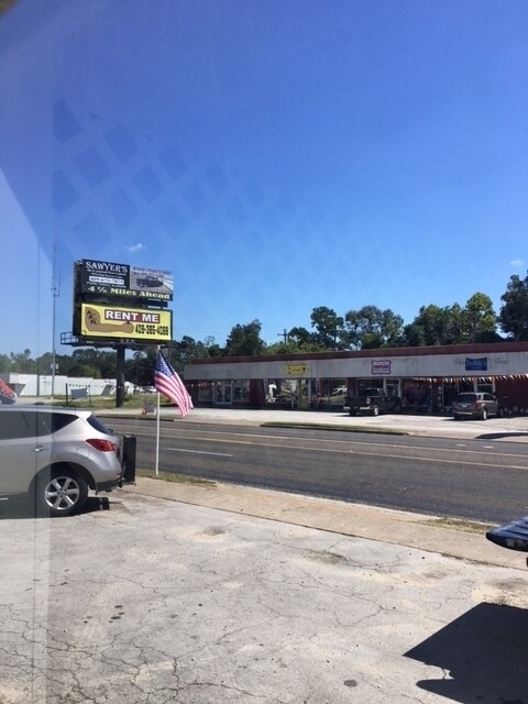 970 N 5th St, Silsbee, TX for lease Primary Photo- Image 1 of 5
