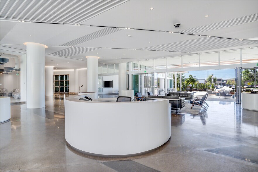 2361-2381 Rosecrans Ave, El Segundo, CA à louer - Photo intérieure - Image 3 de 21