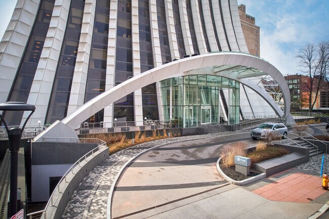 Plus de détails pour 1 S Clinton Ave, Rochester, NY - Bureau à louer