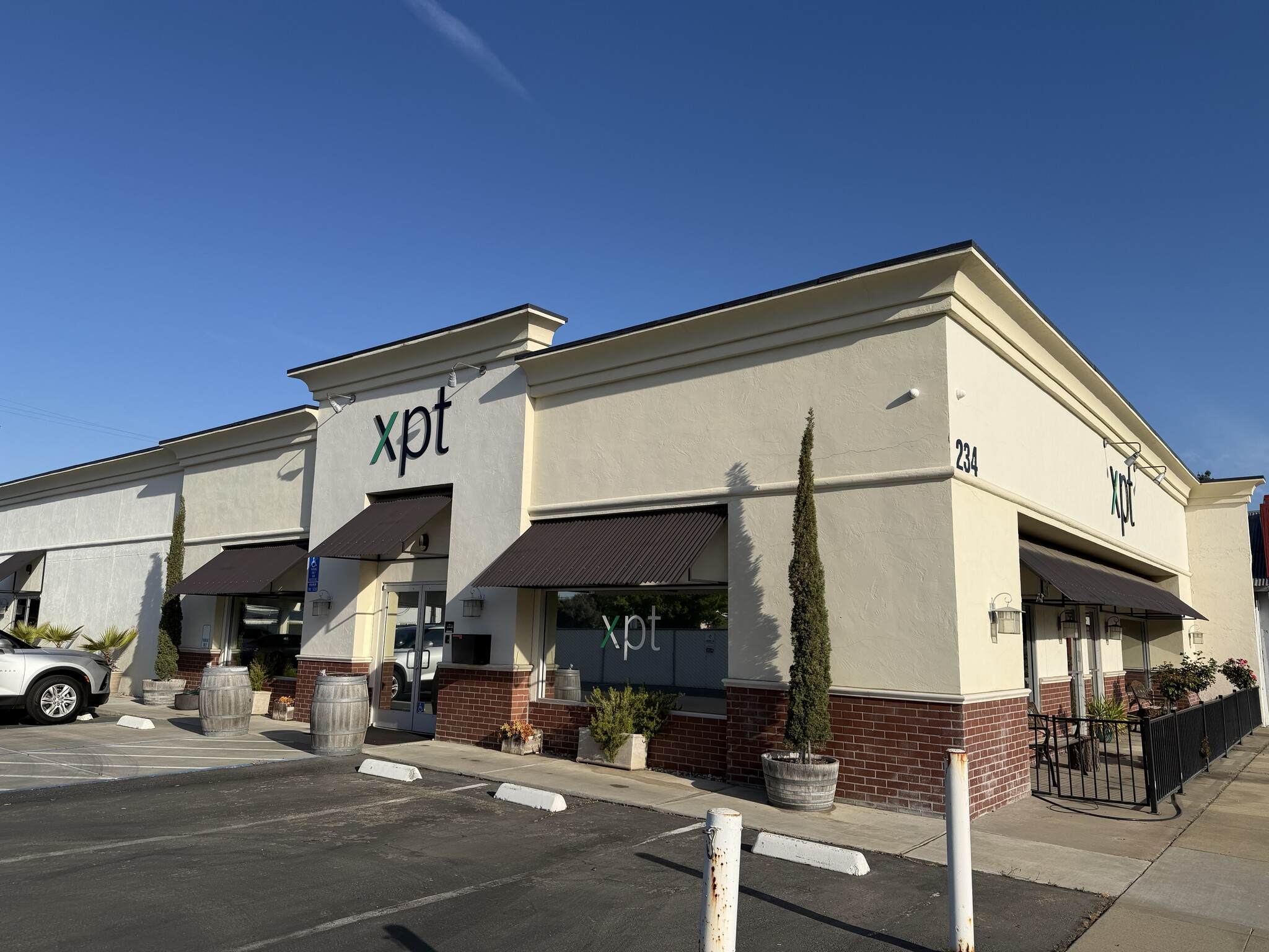 234 Clovis Ave, Clovis, CA for lease Primary Photo- Image 1 of 15