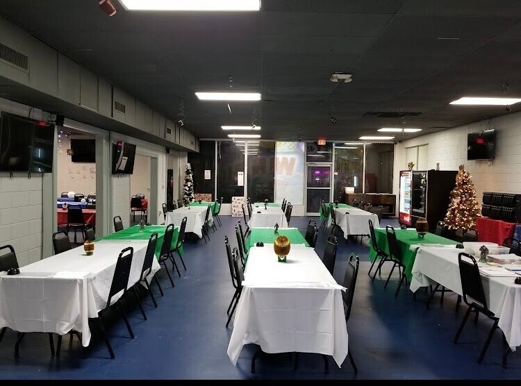 240 N New Warrington Rd, Pensacola, FL à louer - Photo du bâtiment - Image 2 de 14