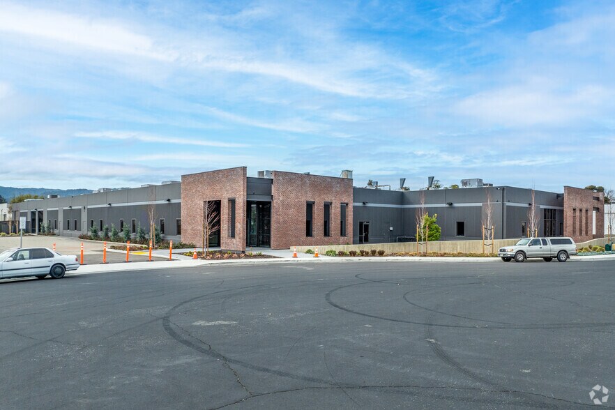 6560 Trinity Ct, Dublin, CA à vendre - Photo du bâtiment - Image 1 de 8