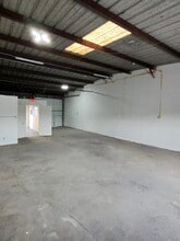 11450 Bissonnet St, Houston, TX for lease Interior Photo- Image 1 of 4