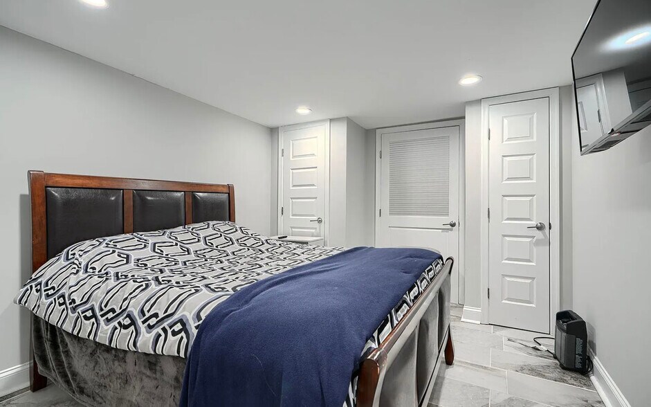 635 E Fort Ave, Baltimore, MD à vendre - Photo intérieure - Image 2 de 42