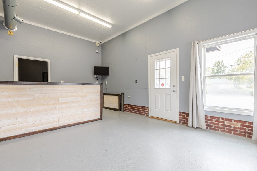 201 Spratt St, Fort Mill, SC à louer - Photo du bâtiment - Image 2 de 18