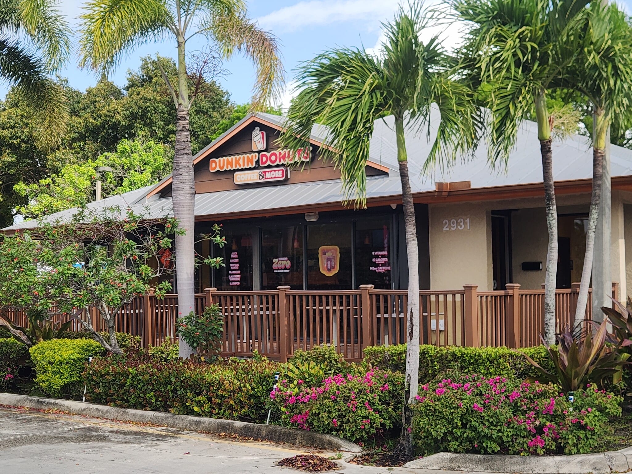 2931 Northlake Blvd, West Palm Beach, FL for sale Primary Photo- Image 1 of 11