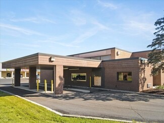 Plus de détails pour 209 Skyline Dr, East Stroudsburg, PA - Commerce de détail à vendre
