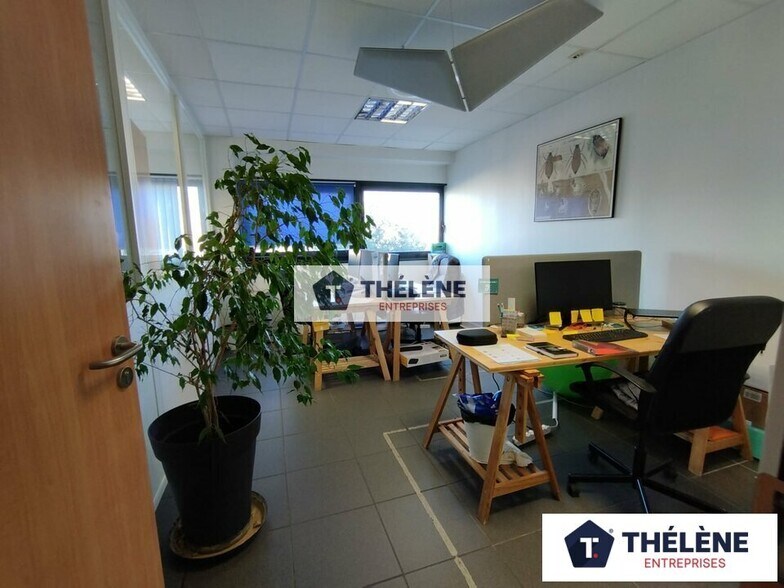 Office in Pérols for lease - Interior Photo - Image 2 of 6