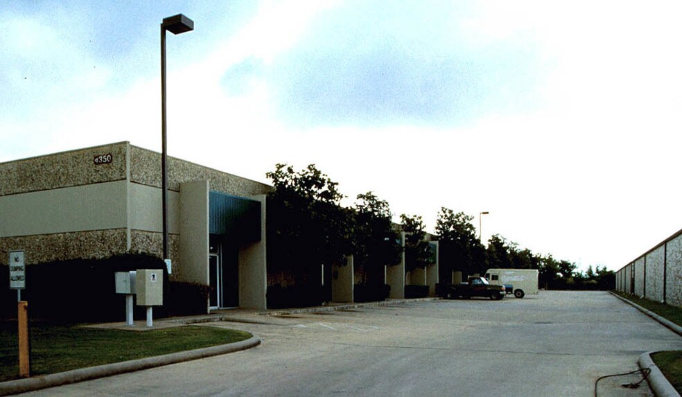 4350-4400 Town Plaza Dr, Houston, TX for lease - Other - Image 2 of 9