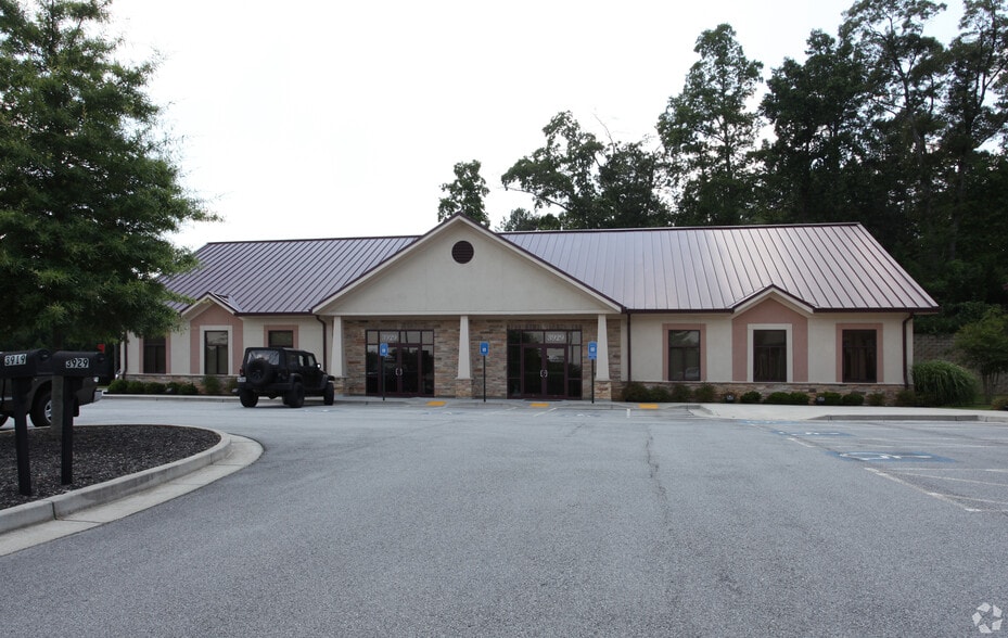3930 Carter rd, Buford, GA à louer - Photo du bâtiment - Image 2 de 2
