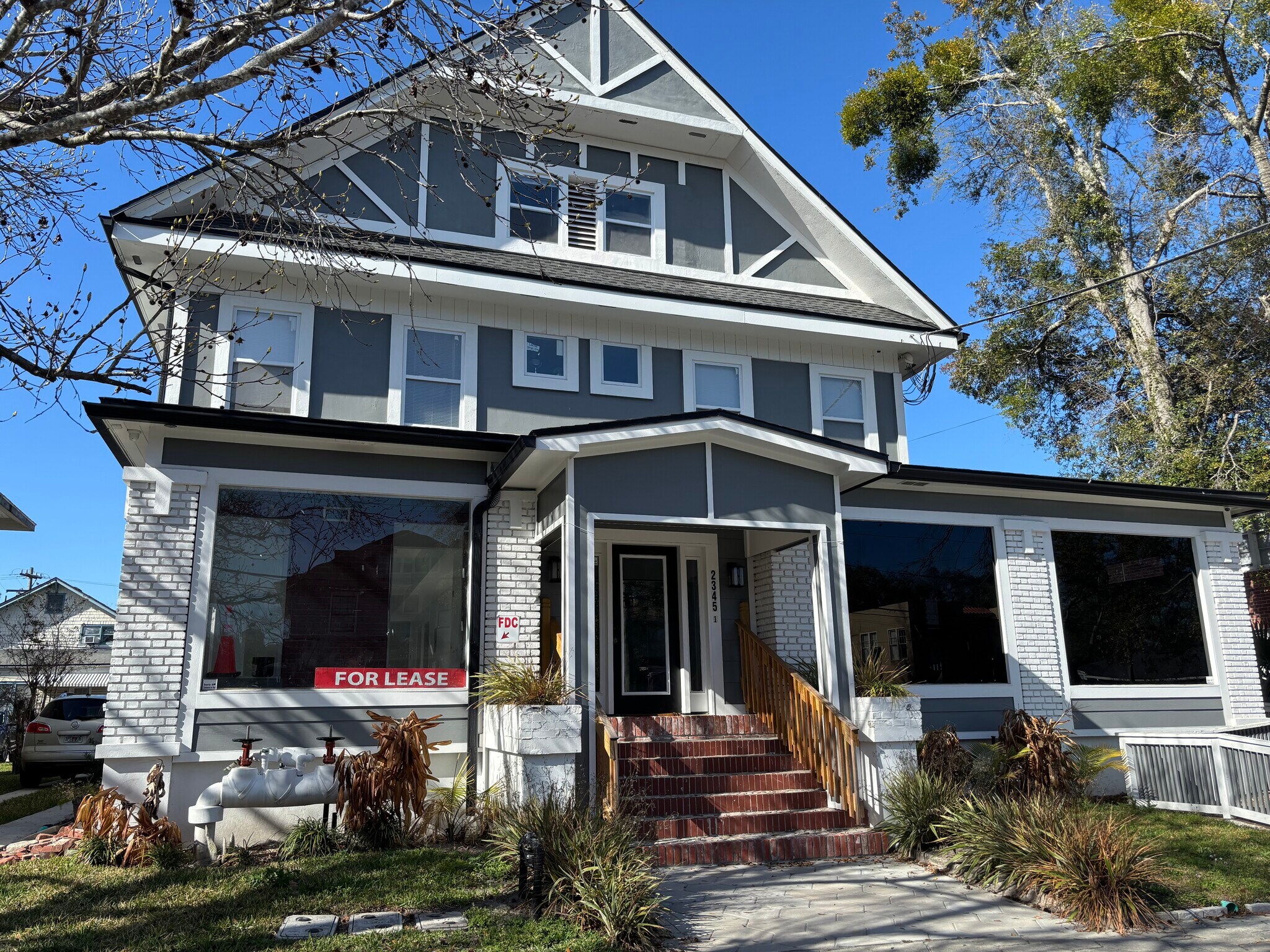 2345 Park St, Jacksonville, FL à louer Photo principale- Image 1 de 3