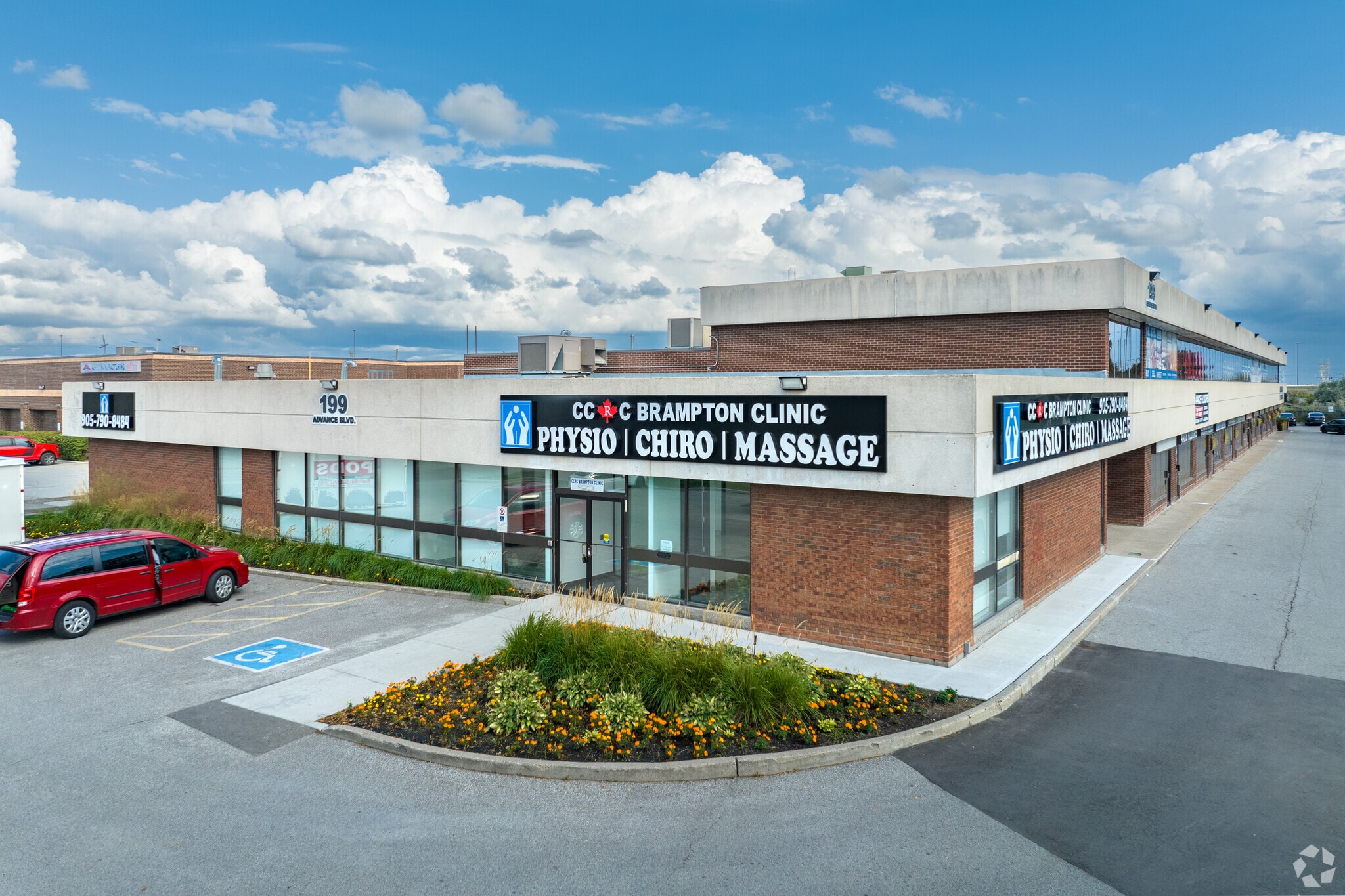 199 Advance Blvd, Brampton, ON à vendre Photo principale- Image 1 de 1