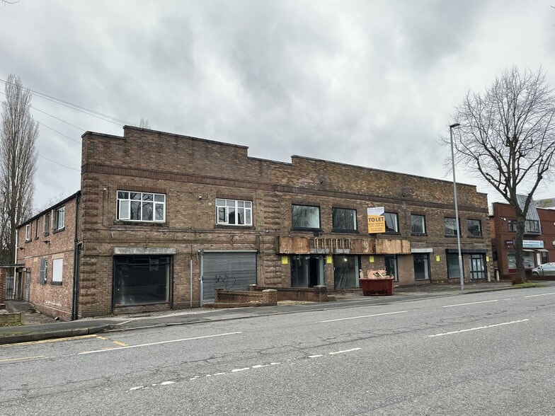 348-350 Wilderspool Causeway, Warrington for lease - Building Photo - Image 2 of 4