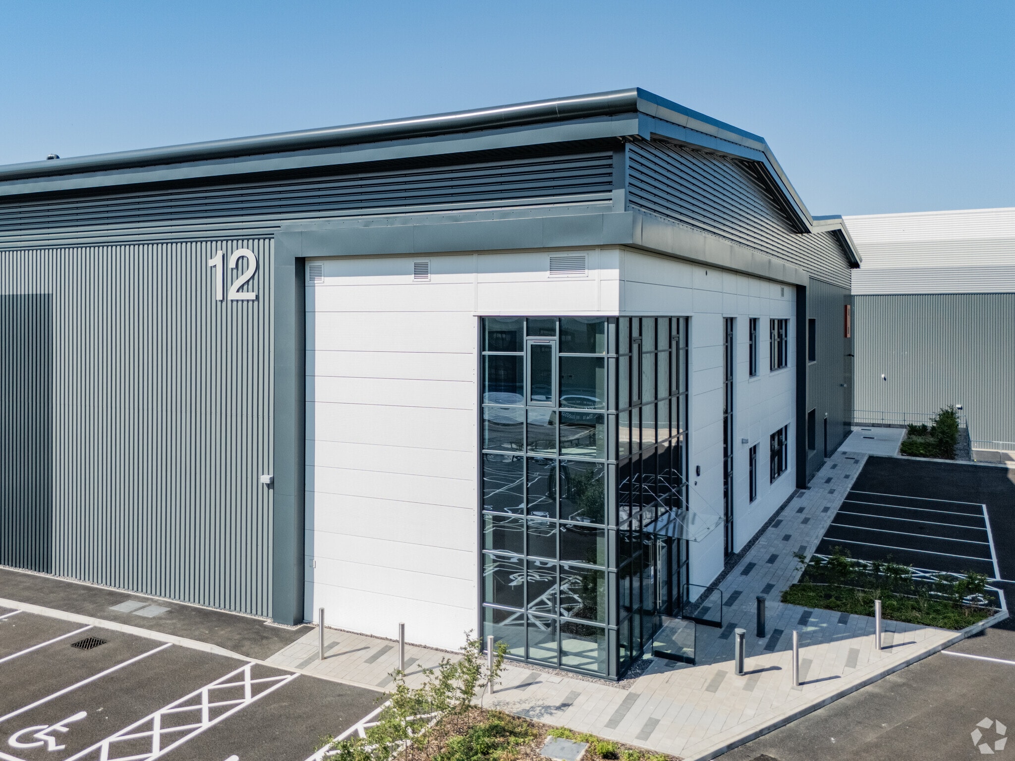 Stonehouse, Haresfield for lease Primary Photo- Image 1 of 41