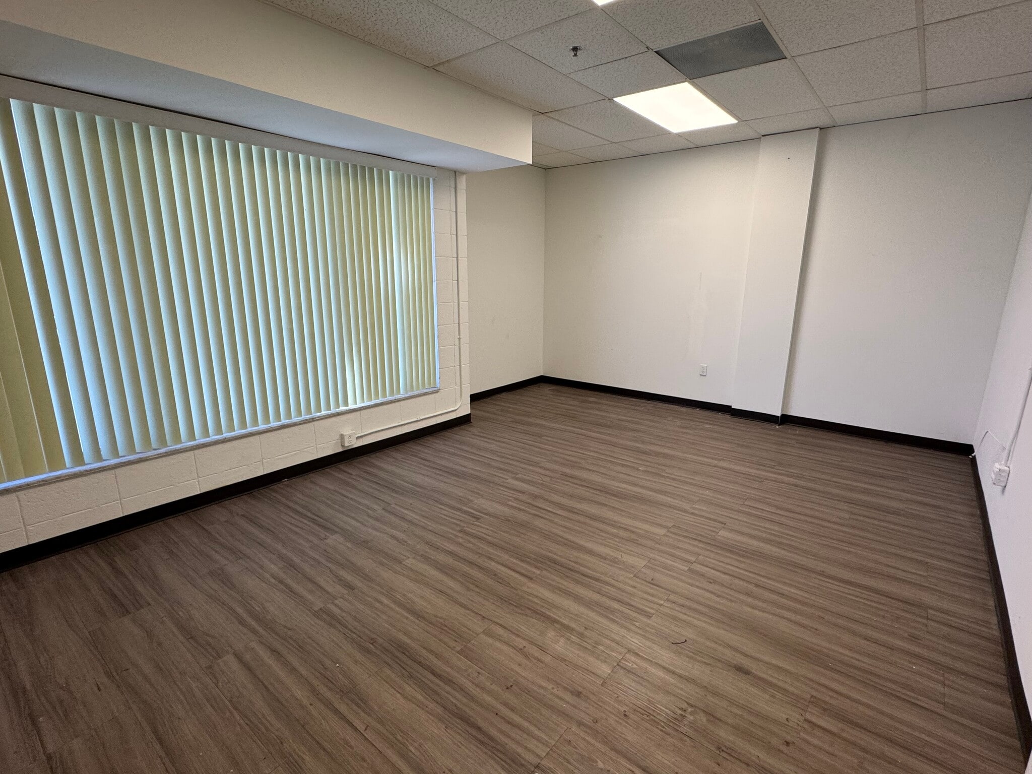 7011 N Atlantic Ave, Cape Canaveral, FL for lease Interior Photo- Image 1 of 1