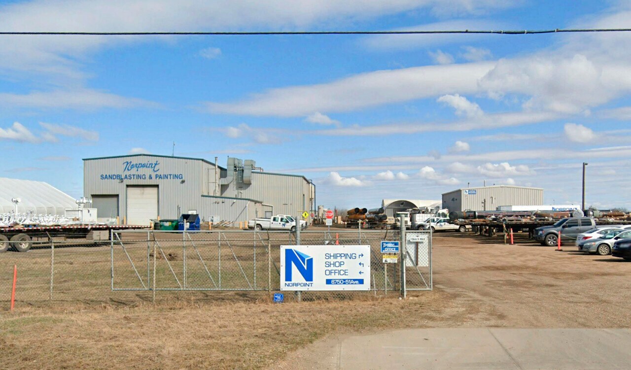 6750 51st Ave, Edmonton, AB à vendre Photo du bâtiment- Image 1 de 1