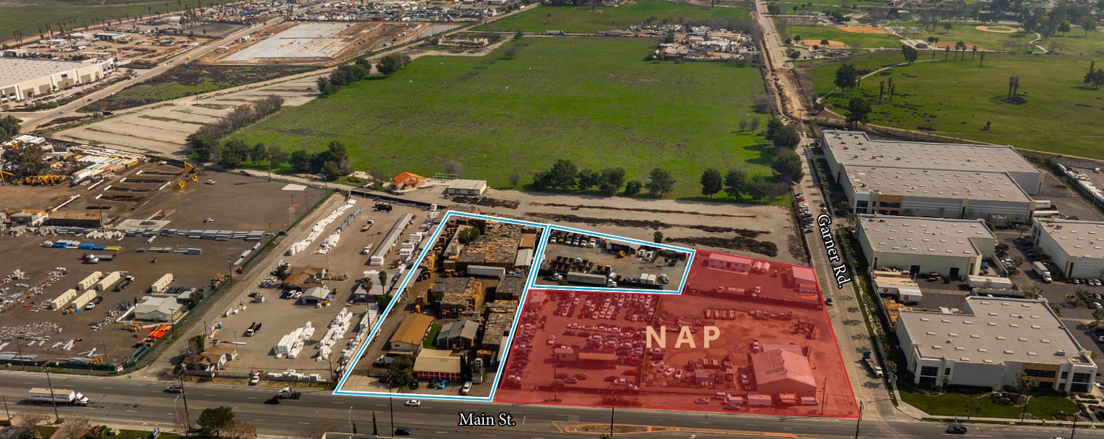 400-424 Main St, Riverside, CA for lease Aerial- Image 1 of 3