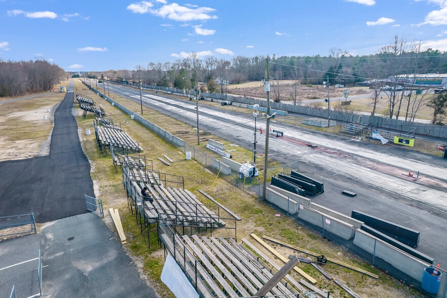 2035 James Monroe hwy, Colonial Beach, VA à vendre - Aérien - Image 3 de 27