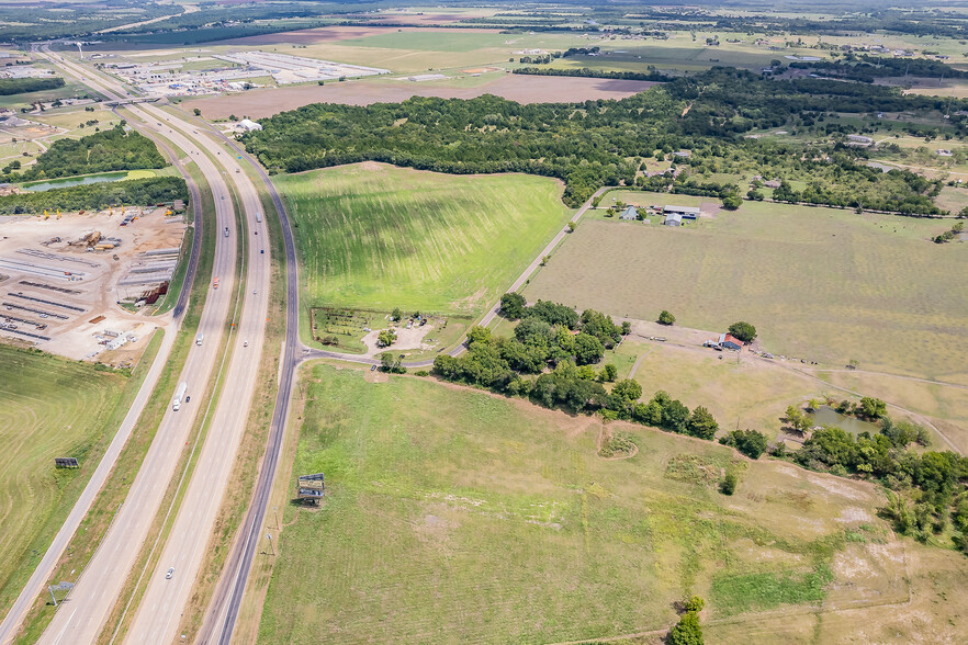 1601 N Interstate 45, Palmer, TX à vendre - Photo du b timent - Image 3 de 16