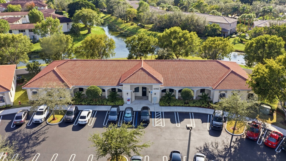 11784 W Sample Rd, Coral Springs, FL for sale - Aerial - Image 2 of 30