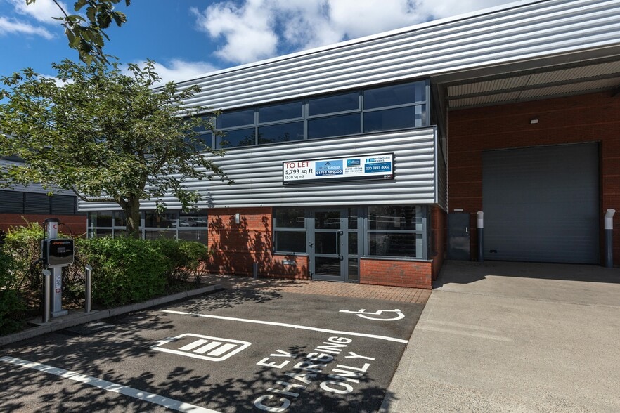 Abbey Rd, London for lease - Building Photo - Image 1 of 20