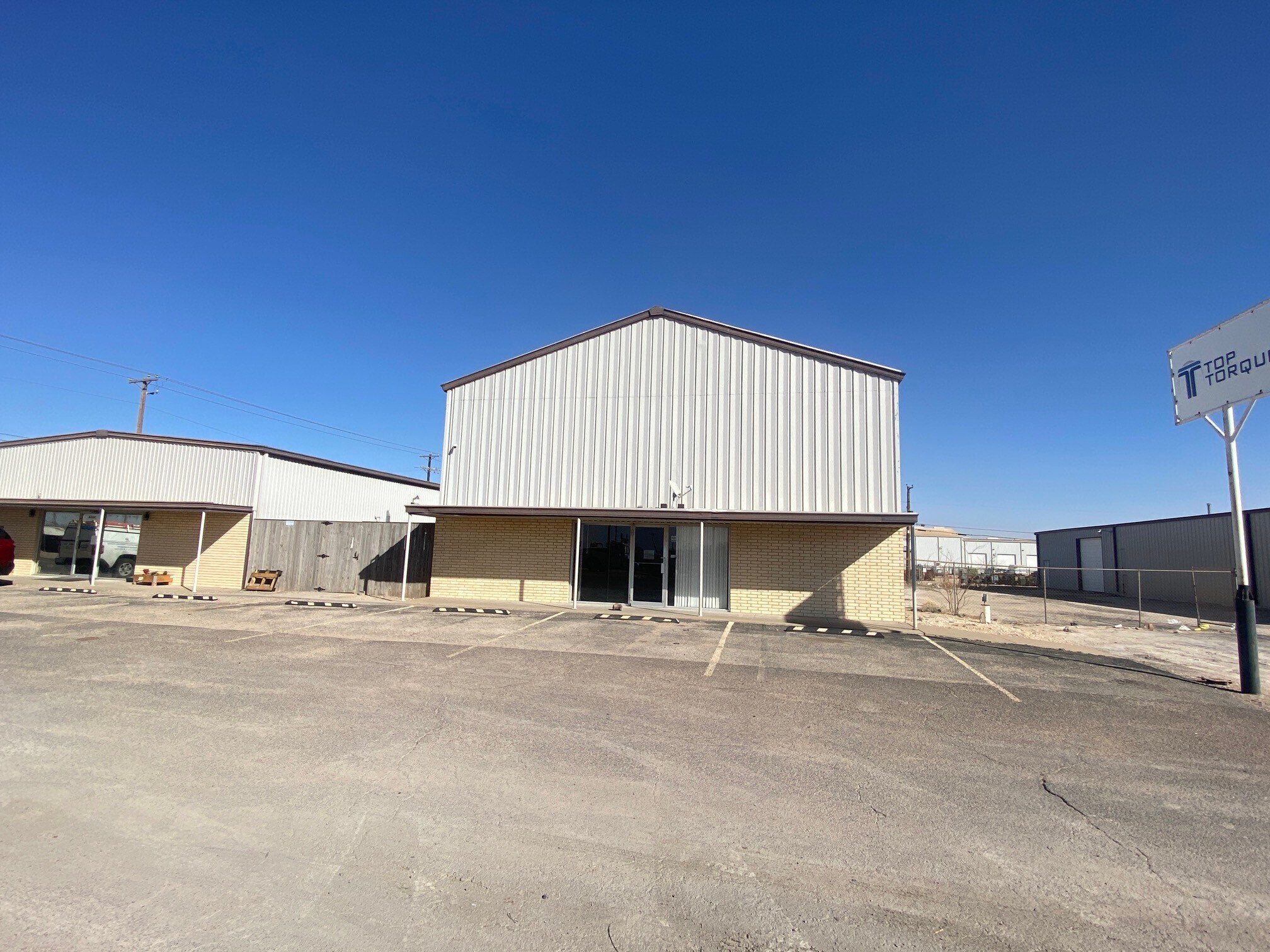 8330 N County Rd W, Odessa, TX for lease Interior Photo- Image 1 of 8