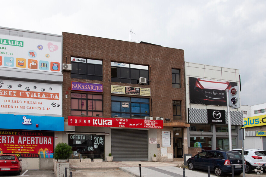 Avenida Juan Carlos i, 40, Collado Villalba, Madrid à louer - Photo du bâtiment - Image 2 de 2