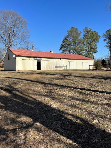 75 Hillandale Dr, Russellville, AL for sale - Primary Photo - Image 1 of 7